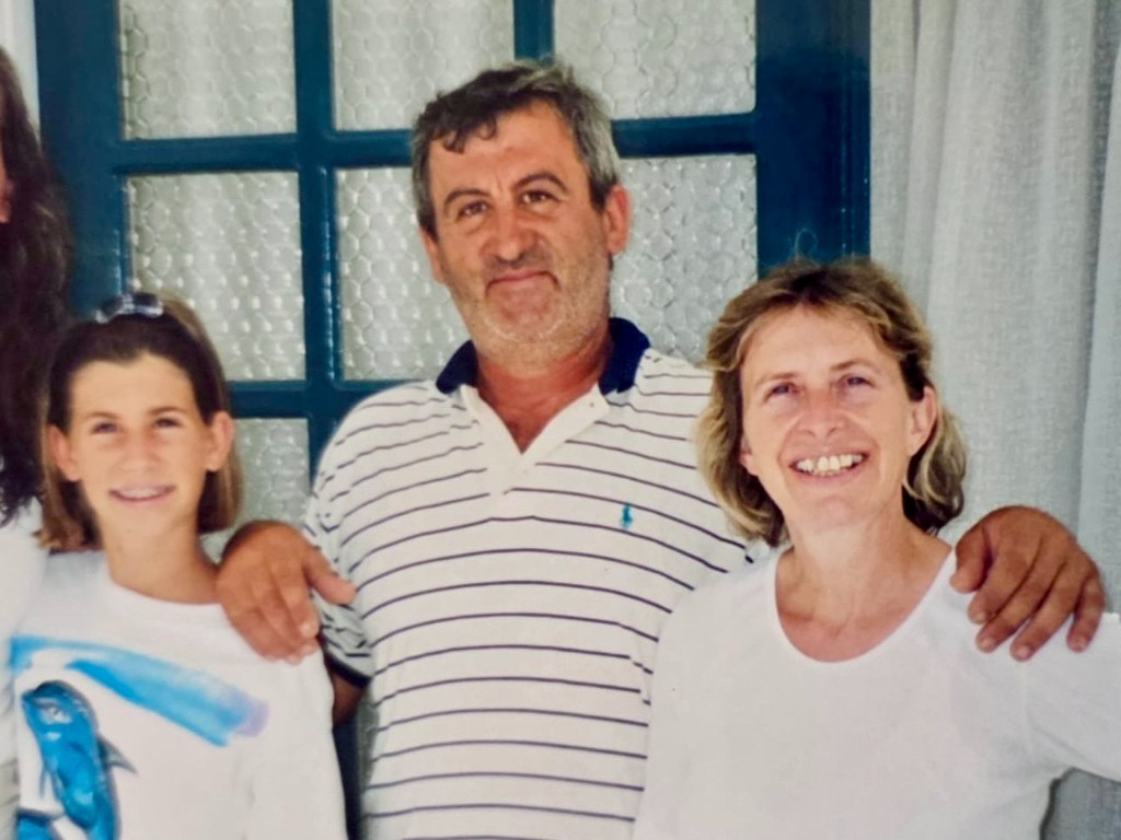 Petros, Kyrianna und Trudi Kavalaris zusammen